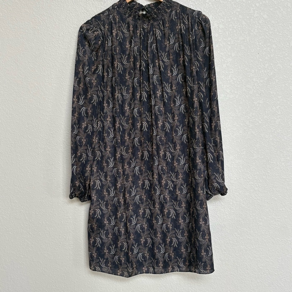 Ann Taylor Deep Navy/Charcoal Tan Floral Smocked Neck Long Sleeve‎ Dress 6